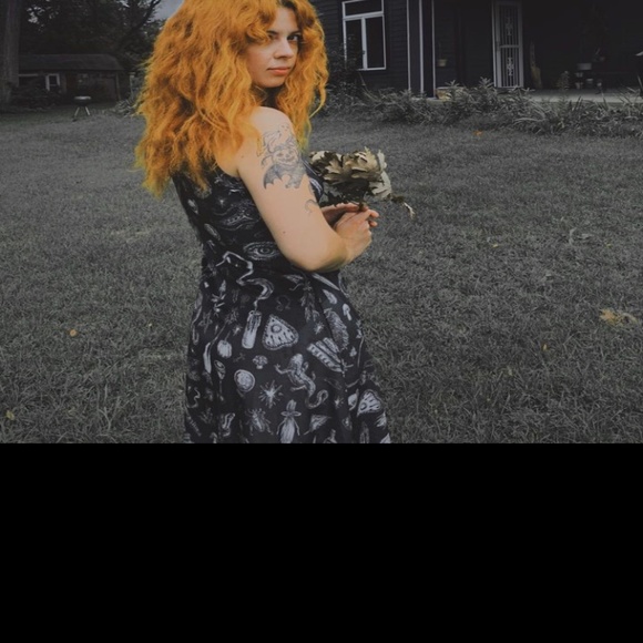 Brett Manning Dress SIZE Medium - Picture 5 of 9